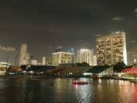 Singapore’s Iconic Nightscape: Marina Bay in Motion