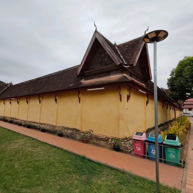 Cultural Highlights: A Quick Tour of Vientiane's Gems 🌍🏛️