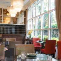 ร้านอาหารไทย ฝีมือรถดั้งเดิม กับร้านอรุณ