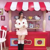 웨이팅 난리난 명동 헬로키티 애플카페🍎
