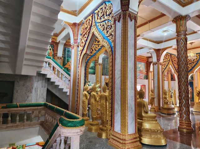 [🇹🇭プーケット] プーケットのワットチャロン：島の精神的な中心地を訪れる