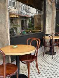 藏身石龍軍路上的百年老宅咖啡店 Sarnies Bangkok