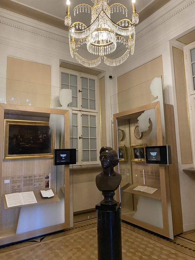 あの有名な音楽家ショパンの博物館がポーランドにある🇵🇱