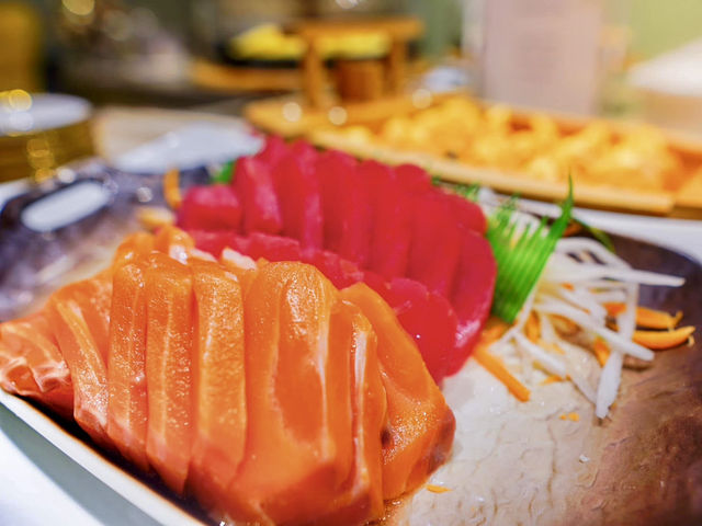 Garden cafe @ Luxent hotel