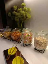โรงแรมย่านรัชดา Benjarong Hotel