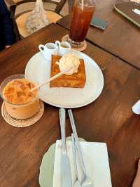 REALM CAFE HATYAI คาเฟ่ไวบ์ดีที่หาดใหญ่