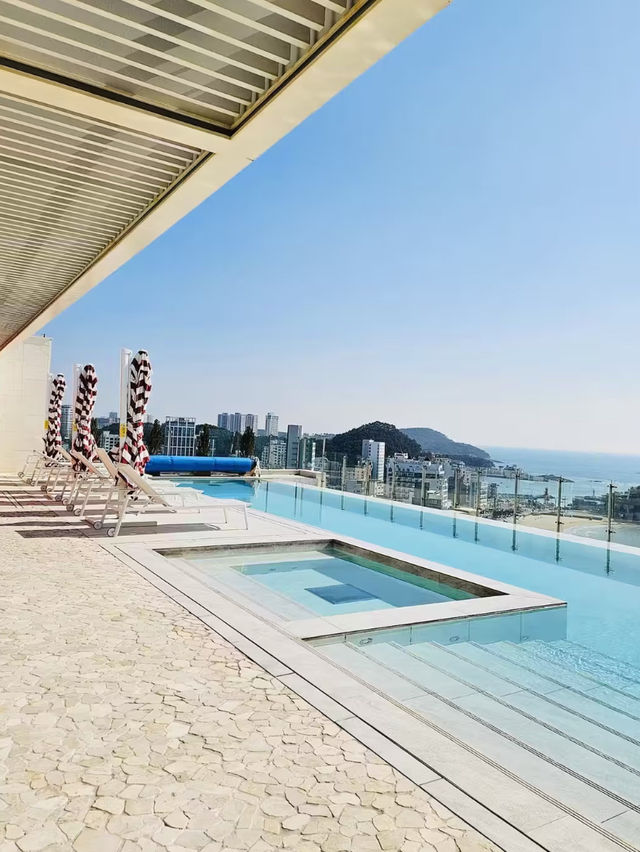 釜山住宿｜住進色彩美學 經典作品 松亭最酷酒店The coolest hotel 韓國最繽紛設計感海景飯店！打卡感、度假感、儀式感一次滿足