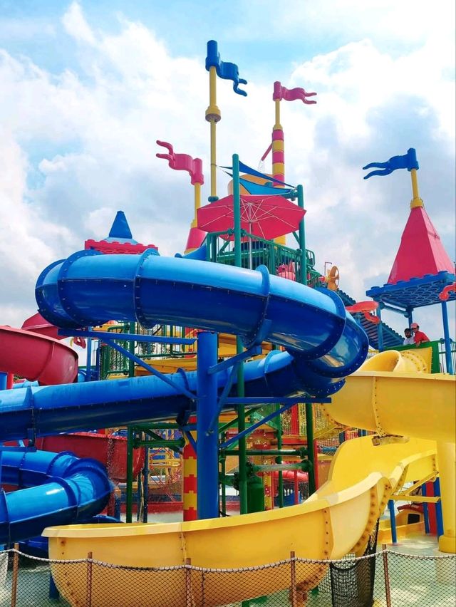 🎢✨ Legoland Malaysia: A Bricktastic Family Adventure 🇲🇾🧱