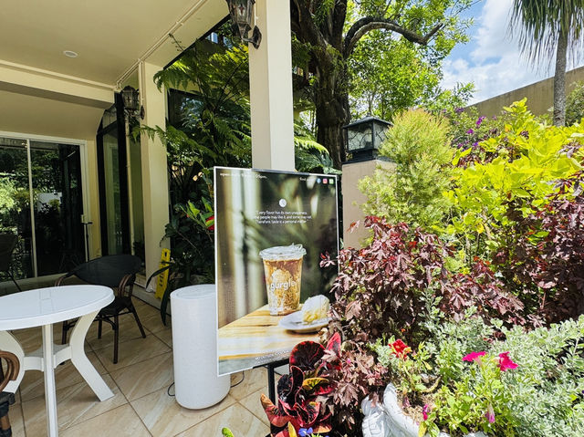 GURGLE คาเฟ่
