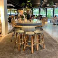 nice desserts and breakfast options