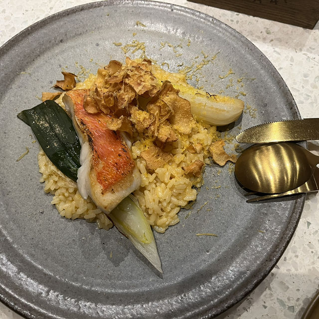 【東京🗼】🇻🇳逆輸入の人気ピザ日本１号店が麻布台に！🍕