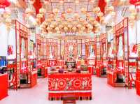 Choo Kong Soo Yin Temple: Where Incense Meets Instagram (and the Best Curry Puffs Live)🏯