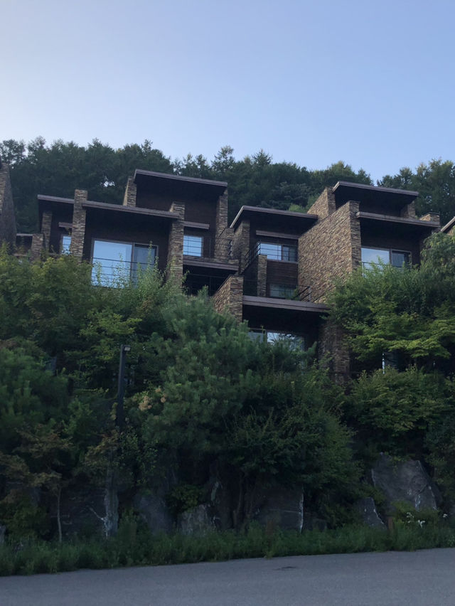 자연과 힐링을 동시에 즐길 수 있는 복합 리조트 제천 포레스트리솜