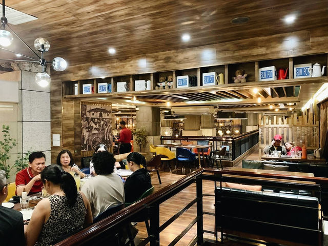 Timeless Elegance at 1919 Grand Café