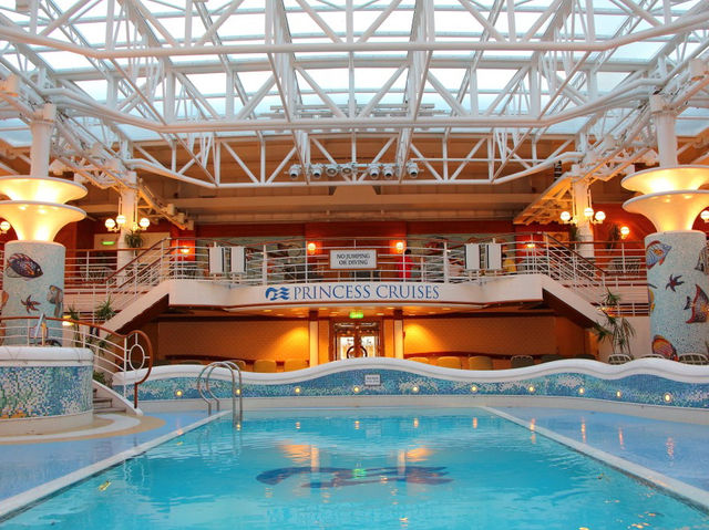 ✨ Sapphire Princess Cruise: A Royal Adventure on the High Seas! 💎🚢 