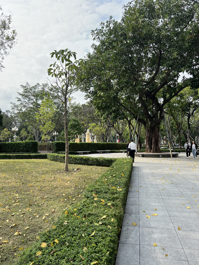 🌳 “도심 속 숨겨진 쉼표, 광저우 인민공원 (人民公园, People’s Park) 산책기”