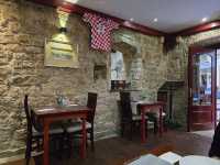 Milo restaurant 