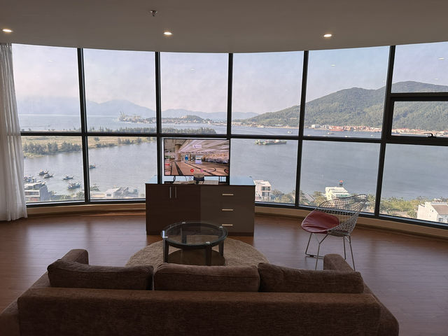 【Alan Sea Hotel Da Nang|ダナン】 ジュニアスイートからの景色が最高!贅沢気分で過ごせる穴場ホテル 【Alan Sea Hotel Da Nang|ダナン】 ジュニアスイートからの景色が最高!贅沢気分で過ごせる穴場ホテル