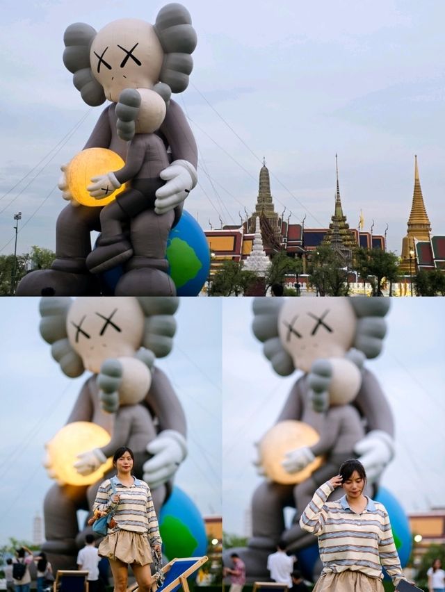 KAWS : HOLIDAY THAILAND