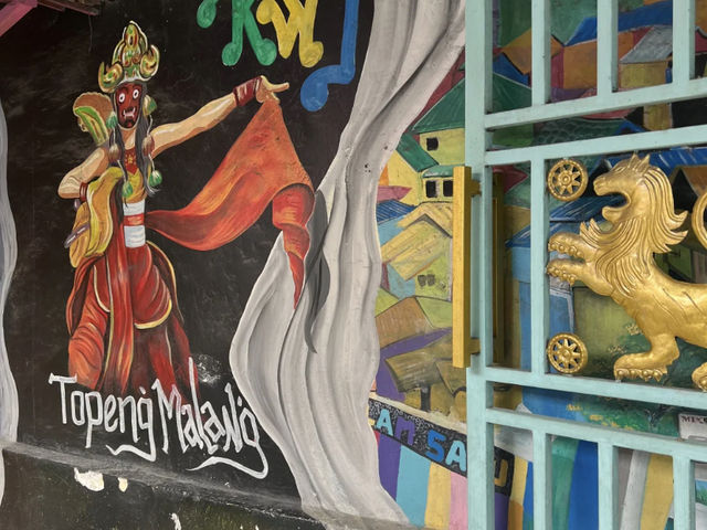 From Slum to Art: Visiting Malang’s Rainbow Village 🎨🌈