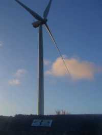 Rise to a new day : The Bangui windmills