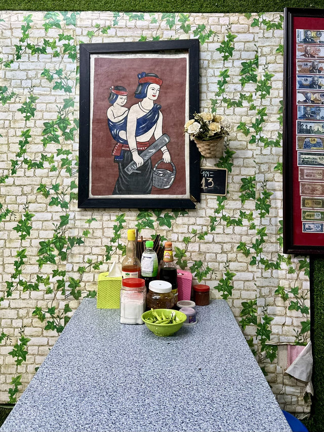 ร้านเฝอ🍜ที่คนเวียงจันทน์ในพื้นที่แนะนำว่าต้องมา