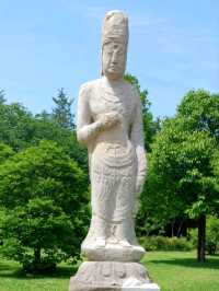 역사와 바람이 머무는 박물관 정원 산책