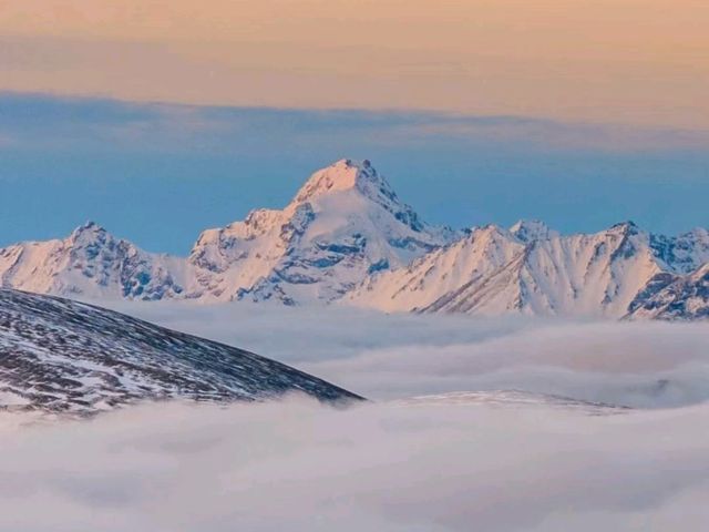 Snowbound Soul: Discovering Mount Gongga’s Winter Magic