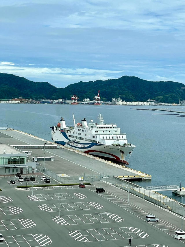 A Seaside Day in Sakaiminato 🌅☕