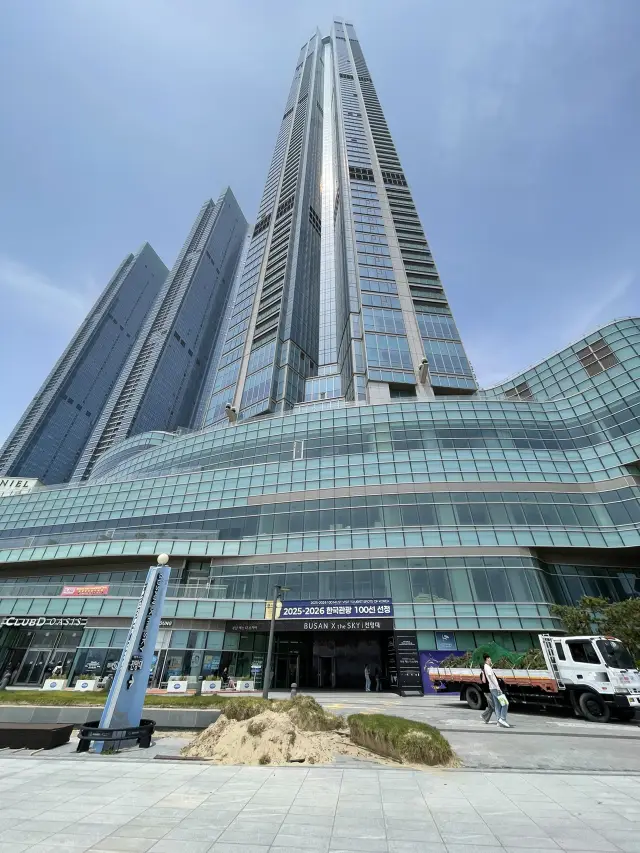 |South Korea|BUSAN X the SKY - A 100F High-Altitude Perspective.