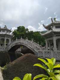 Free Culture and Calm Views