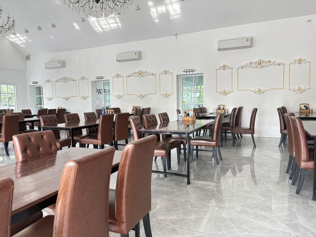 Patrick Cafe