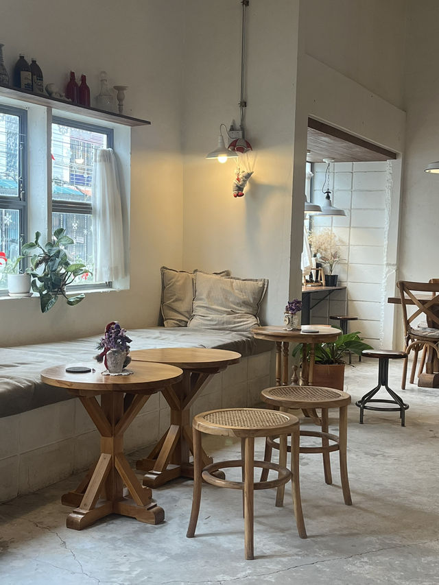 Cafe Hopping in a Day at Hat Yai