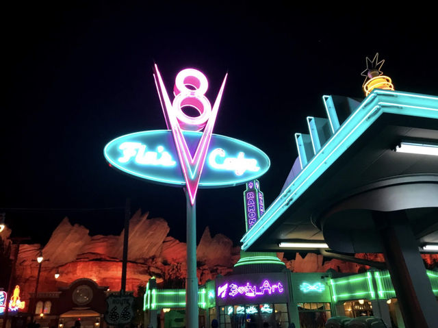 🎢【アメリカ・カリフォルニア ディズニーランド】夢と魔法の本場で、まるごと体験する冒険の1日