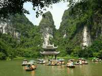 Trang An - A peaceful ride through time and limestone ⛵