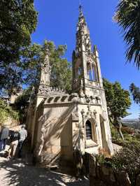 【レガレイラ宮殿（Quinta da Regaleira）｜シントラの“魔法の庭園と謎めく宮殿”】