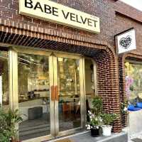 Hi Babe Café