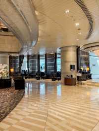 ✨ Weekend Staycation ที่ Hilton Grande Asoke Bangkok – คุ้มค่าเกินราคา! 🛏️🍃