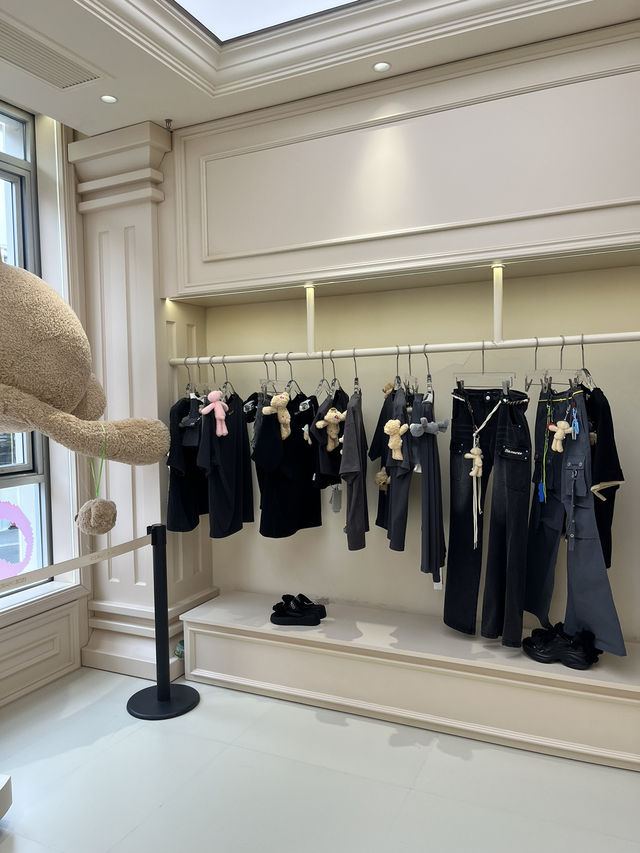 🧸 상하이 우캉루 감성 카페
