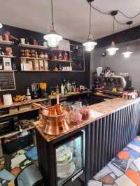 Grinder Coffee Shop