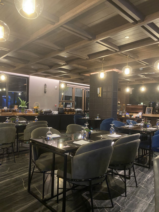 รีวิวห้องอาหาร Ambrosia – Ten Six Hundred คลองสาน