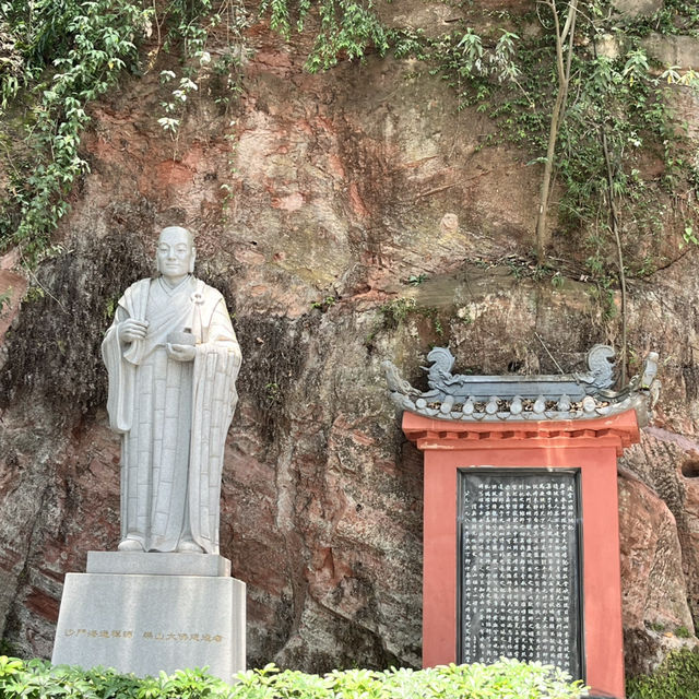 📍 Leshan Giant Buddha Guide | World’s Largest Seated Buddha Statue