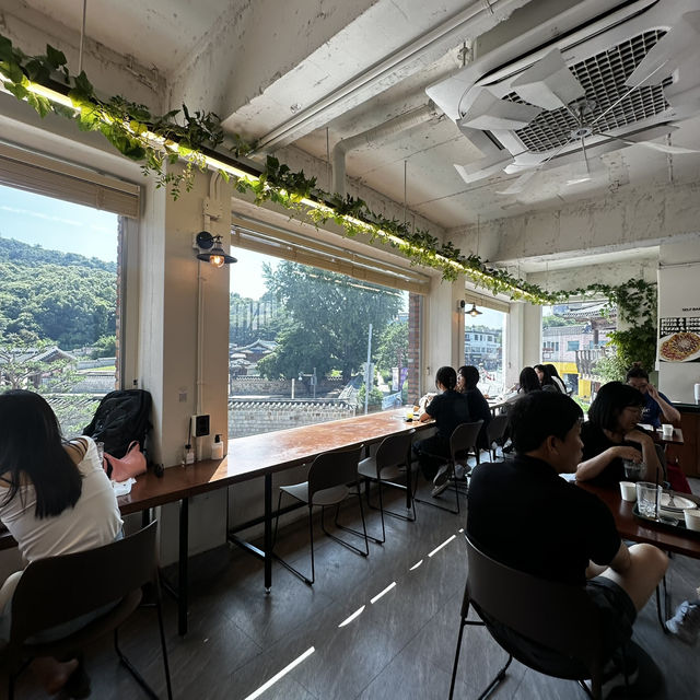 【水原】 水原観光におすすめ！華城行宮周辺 カフェ☕️ MEAT TALE 