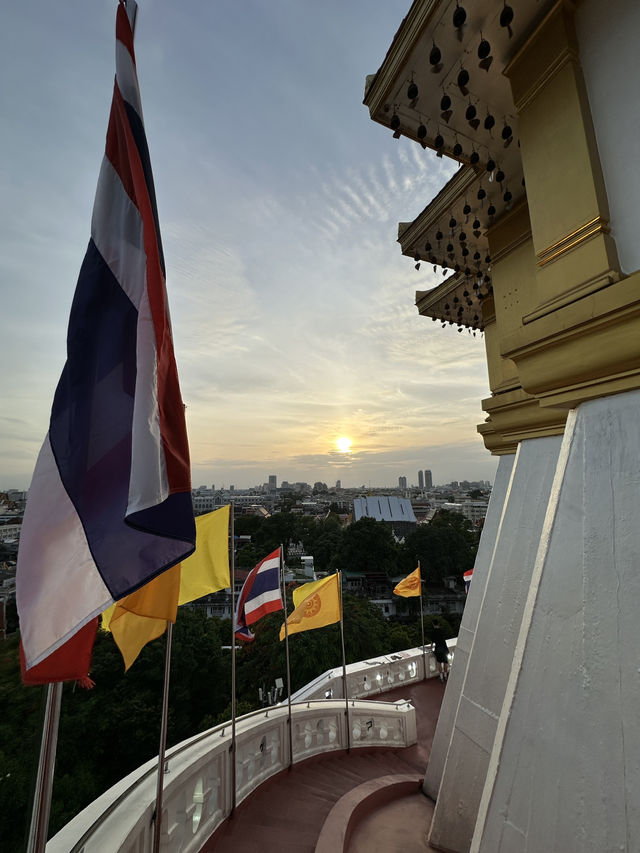 3 Great Temples to Visit in Bangkok!!
