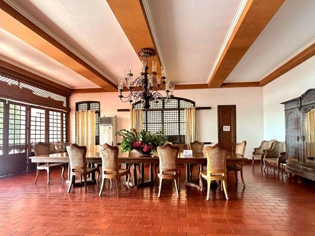 Windows to the Past: Malacañang of the North