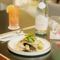 Sunlit Comforts and Signature Cravings