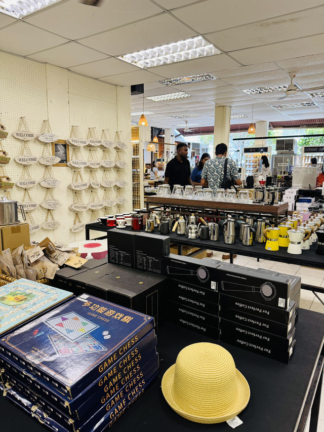 Artisan Finds in the Heart of Jonker