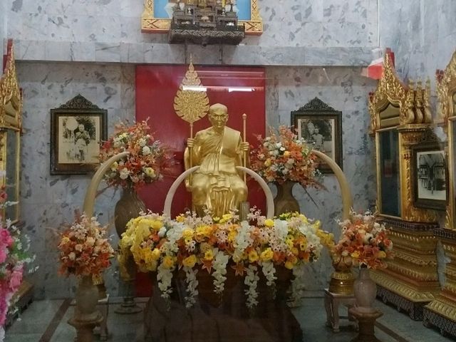ไหว้กลวงพ่อแช่ม วัดฉลอง