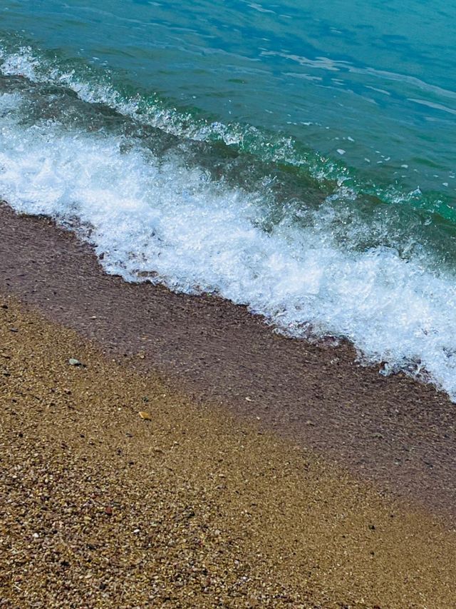 To the Edge of Serenity: Exploring Qinghai Lake