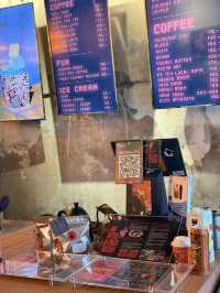 Local Boys Coffee: กาแฟดี บรรยากาศโคตรเท่